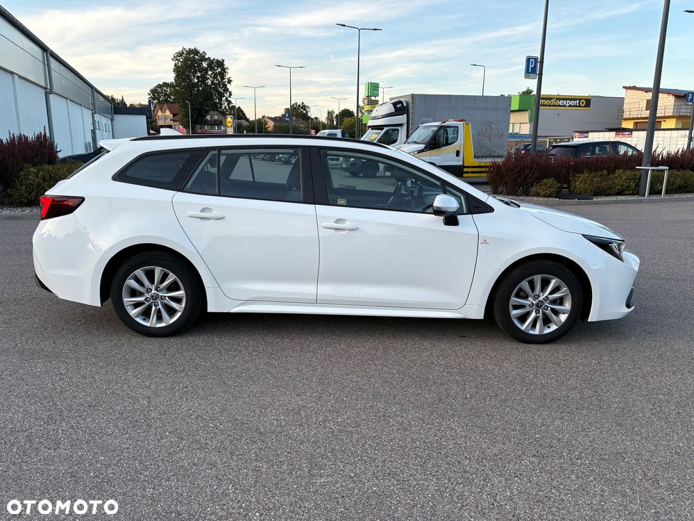 Toyota Corolla 1.8 Hybrid Comfort - 7