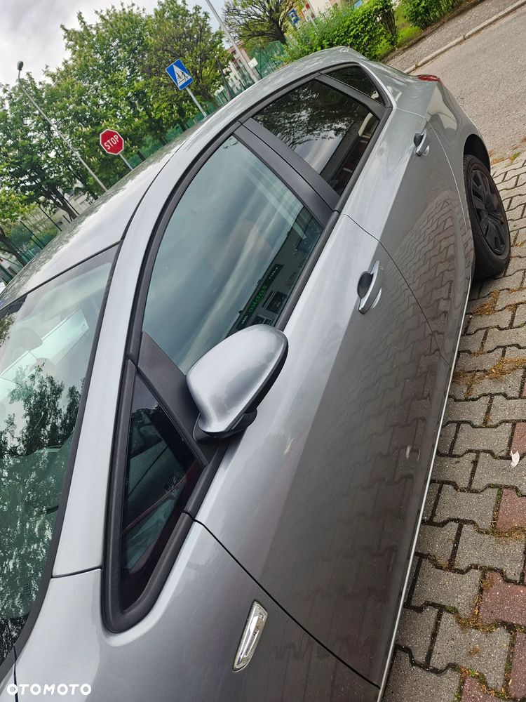Opel Astra 1.6 Essentia - 5