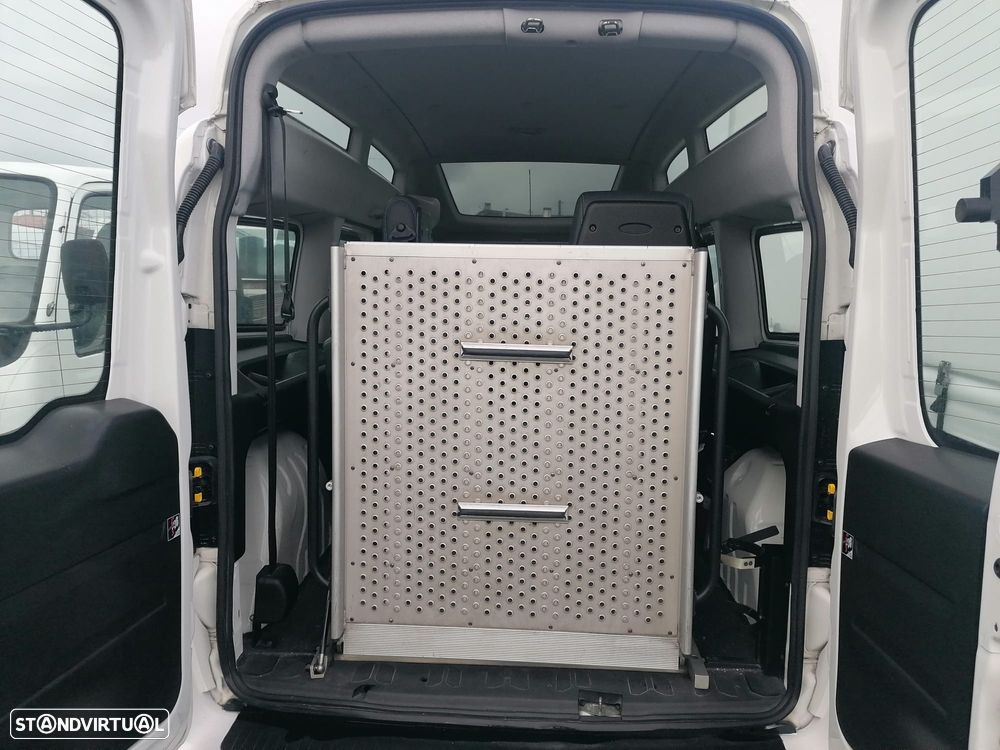 Fiat Doblo - 8