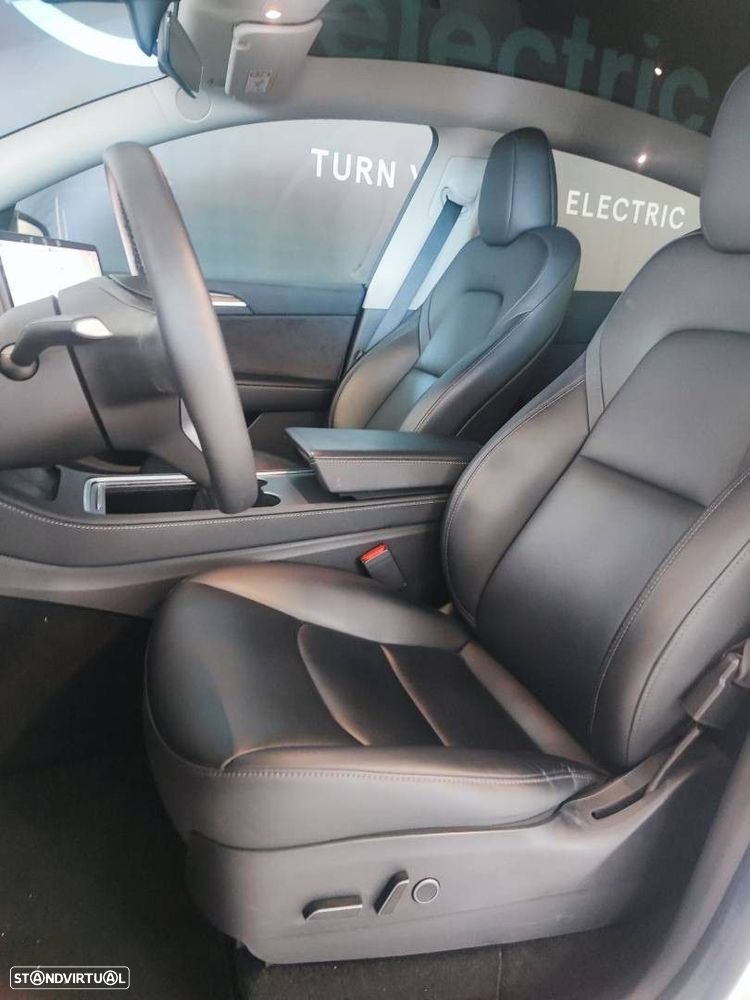 Tesla Model Y Tração Traseira - 8