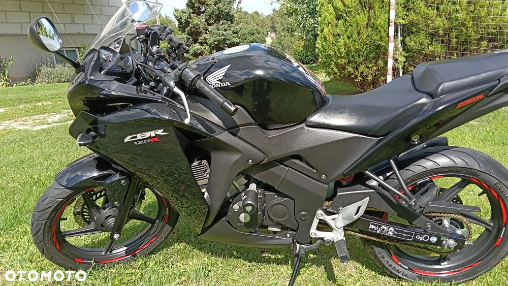 Honda CBR - 6