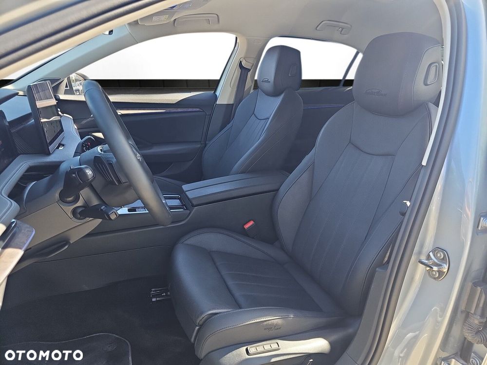 Skoda Superb 2.0 TDI SCR 4x4 L&K DSG - 11