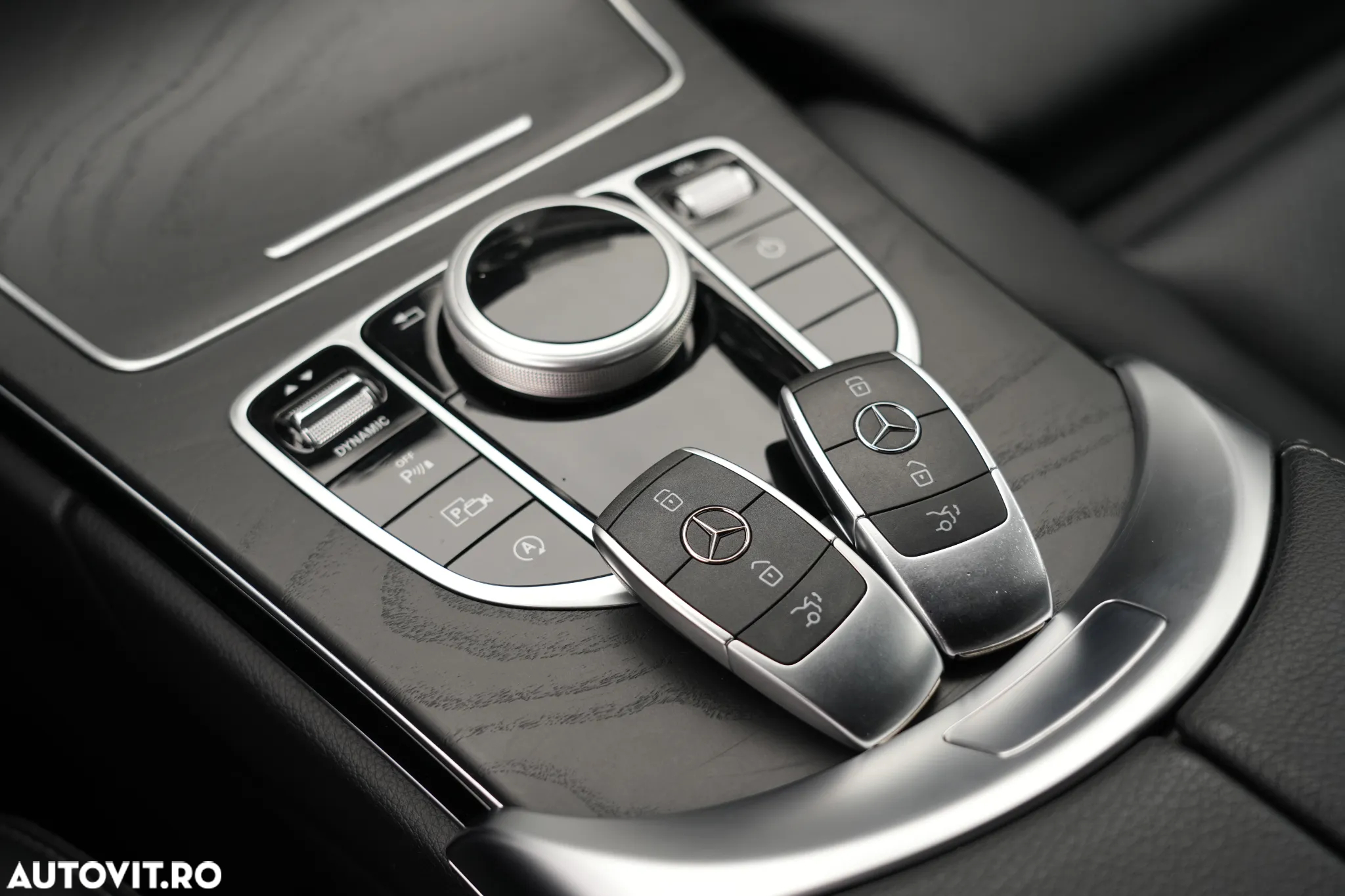 Mercedes-Benz C 200 9G-TRONIC AMG Line - 19