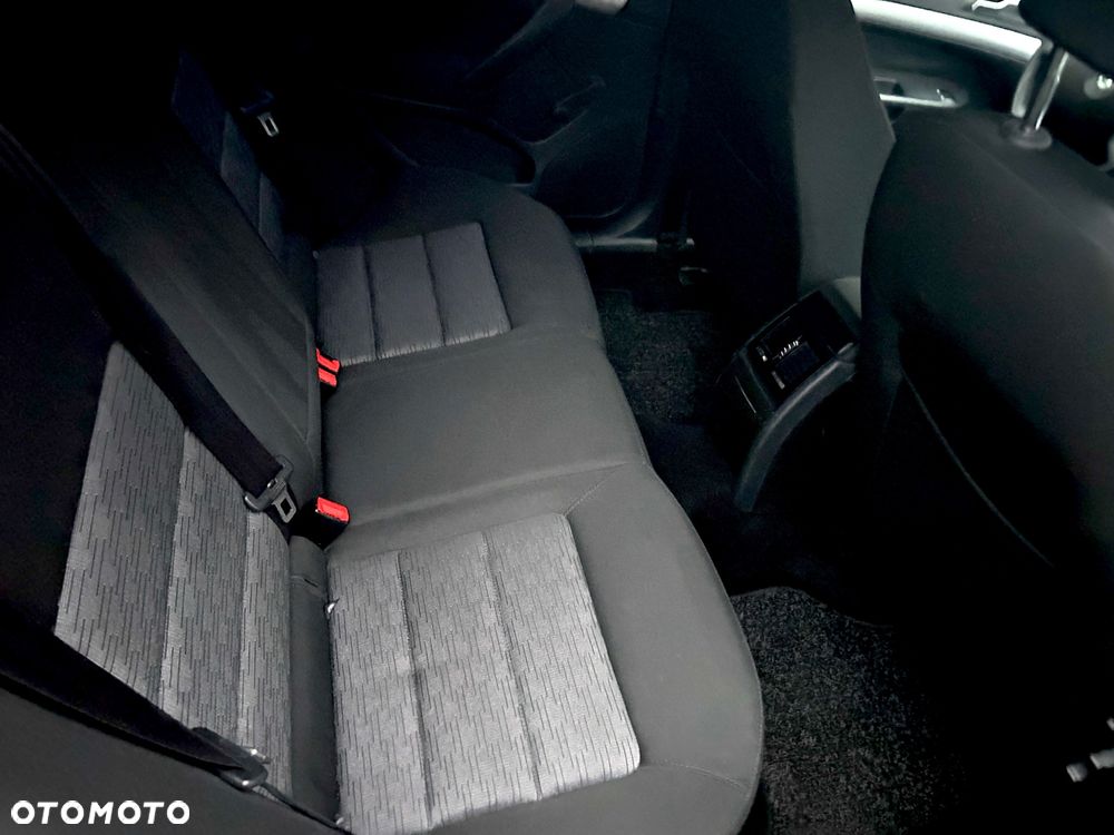 Skoda Octavia 1.6 Active - 14