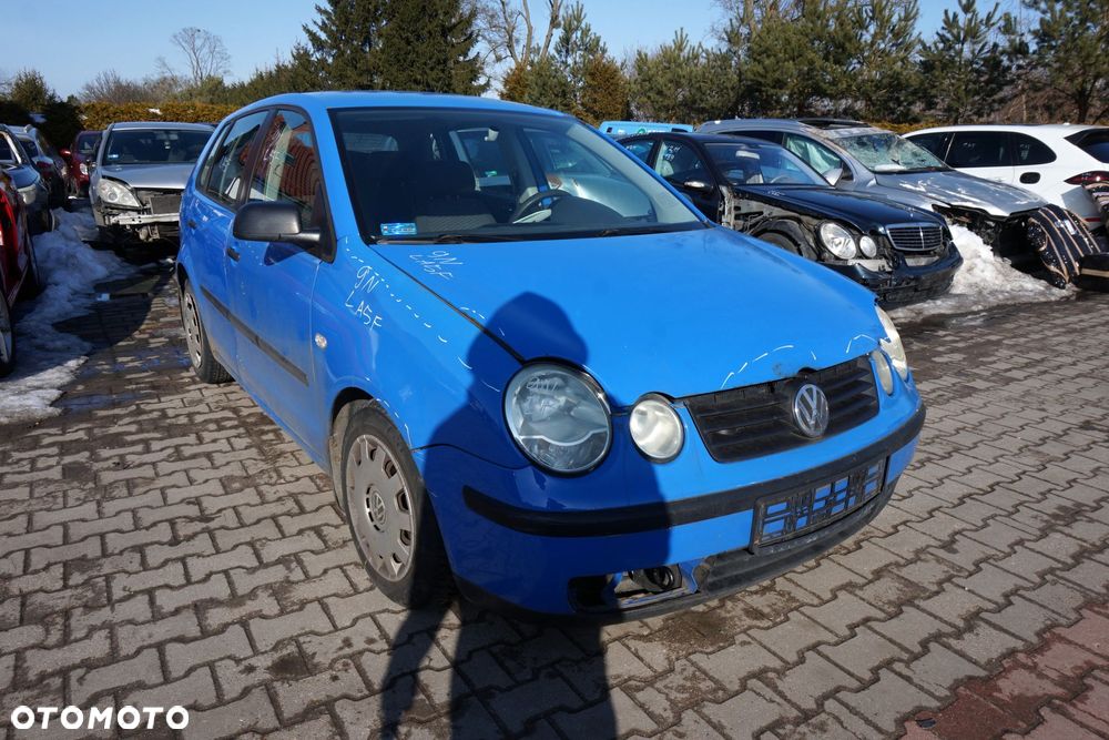 VOLKSWAGEN POLO IV 9N 5D HB 2003 LA5F 1.2 12V AWY 54KM GER NIEBIESKI na części - 7