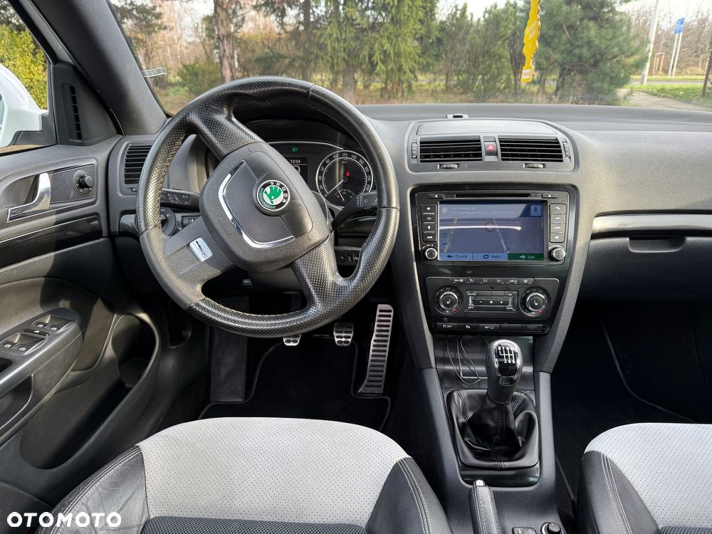 Skoda Octavia - 14