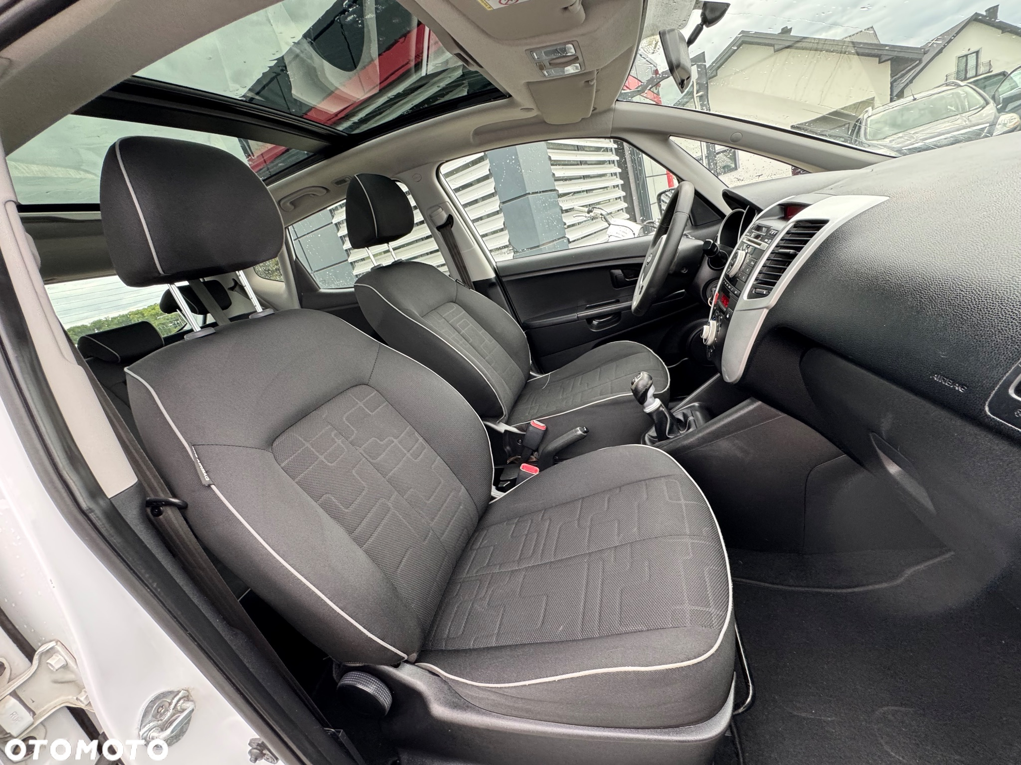 Kia Venga 1.6 CRDi M - 20