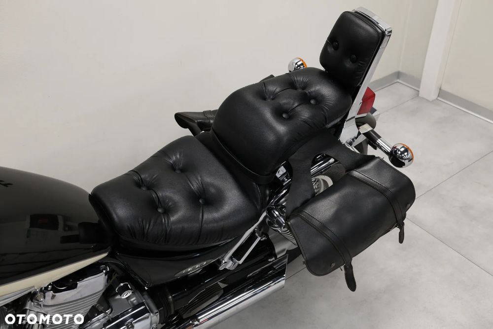 Suzuki VS - 18