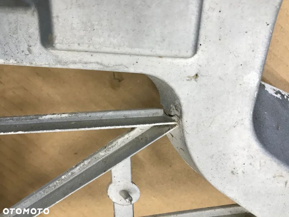 Ślizg Ford C-Max MK1 03-10r. LEWE tylne mocowanie wspornik uchwyt zderzaka lewy tył 3m51-r17e851-a - 4