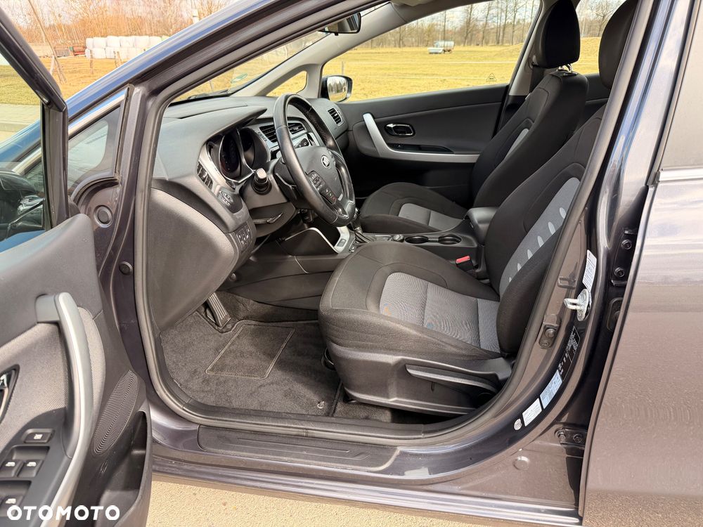 Kia Ceed 1.6 CRDi 128 Spirit - 14