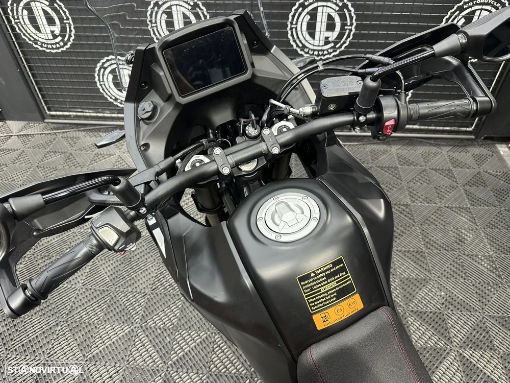 QJ Motor SRT 125DX - 9