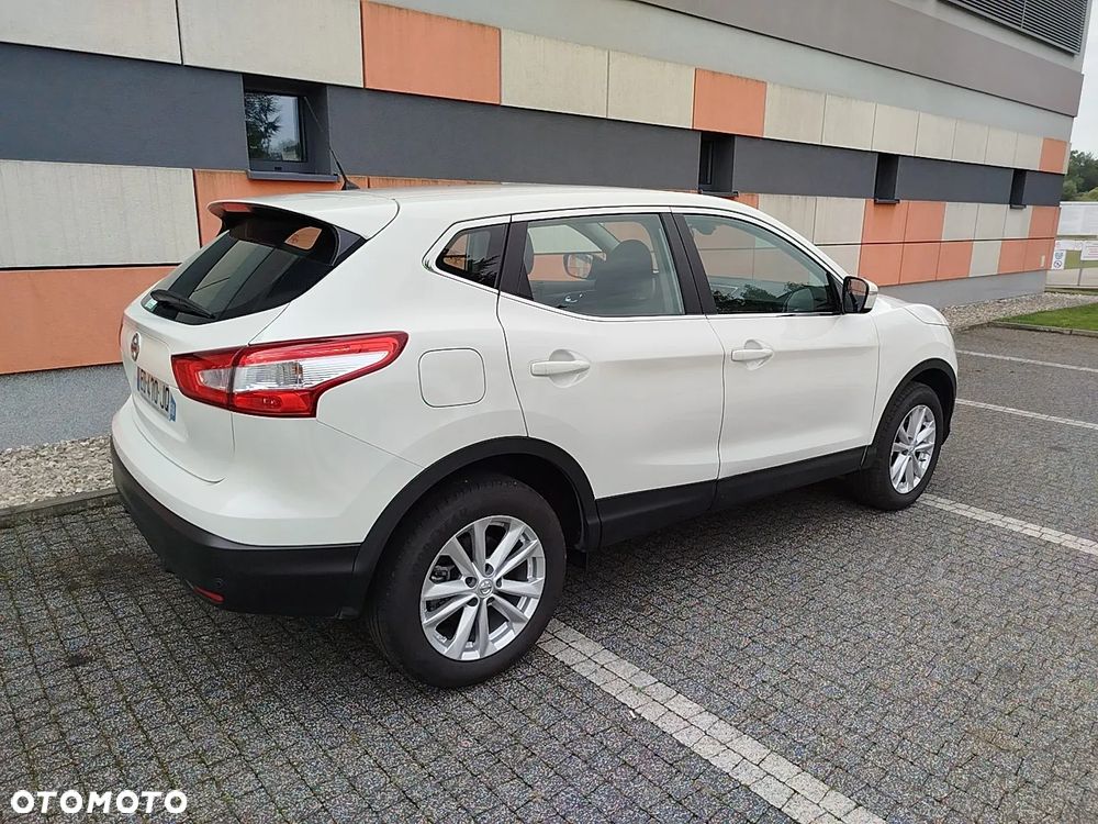 Nissan Qashqai 1.2 DIG-T N-Vision - 4