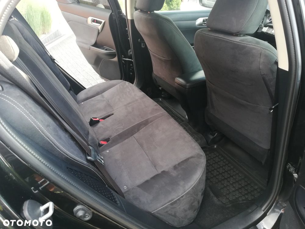 Lexus CT 200h Limited Edition - 17