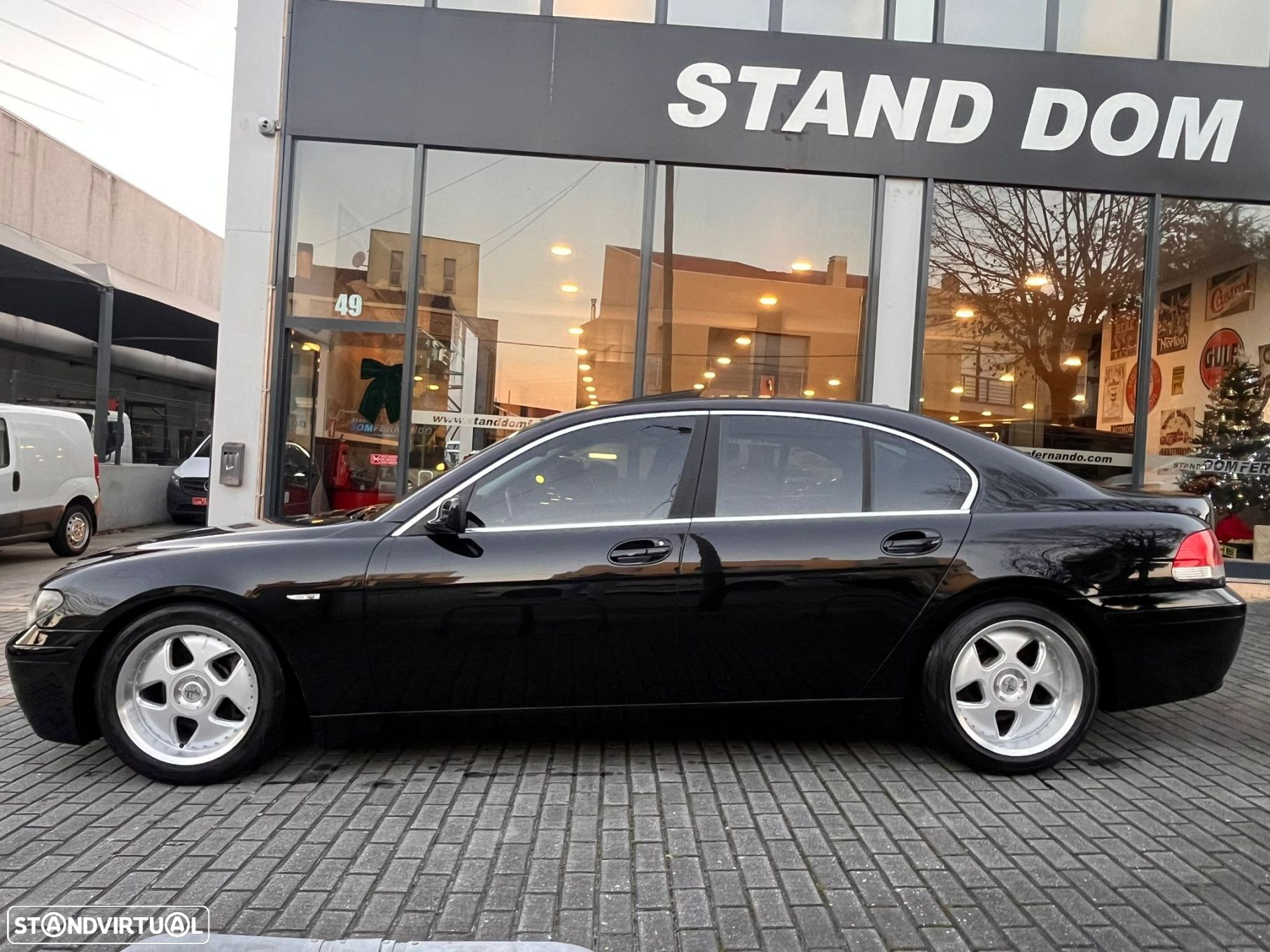 BMW 745 i LA - 25