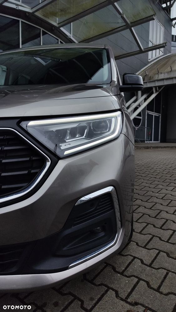 Ford Tourneo Connect 1.5 EcoBoost Titanium - 12