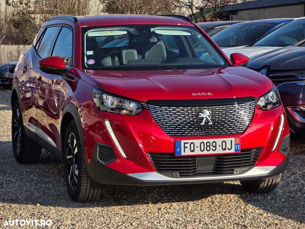 Peugeot 2008 PureTech 130 EAT8 GT Pack - 3