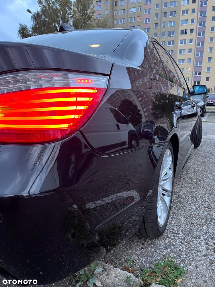 BMW Seria 5 525d - 9
