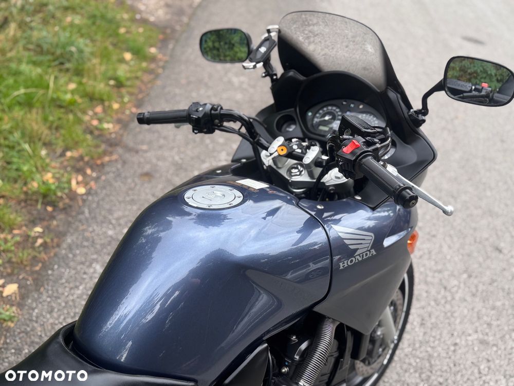 Honda CBF - 14