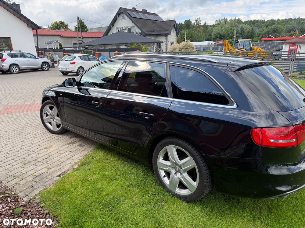 Audi A4 Avant 2.0 TDI - 8