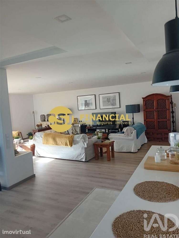 Moradia isolada T3 em Cortegaça de 270 m2 - Grande imagem: 5/8
