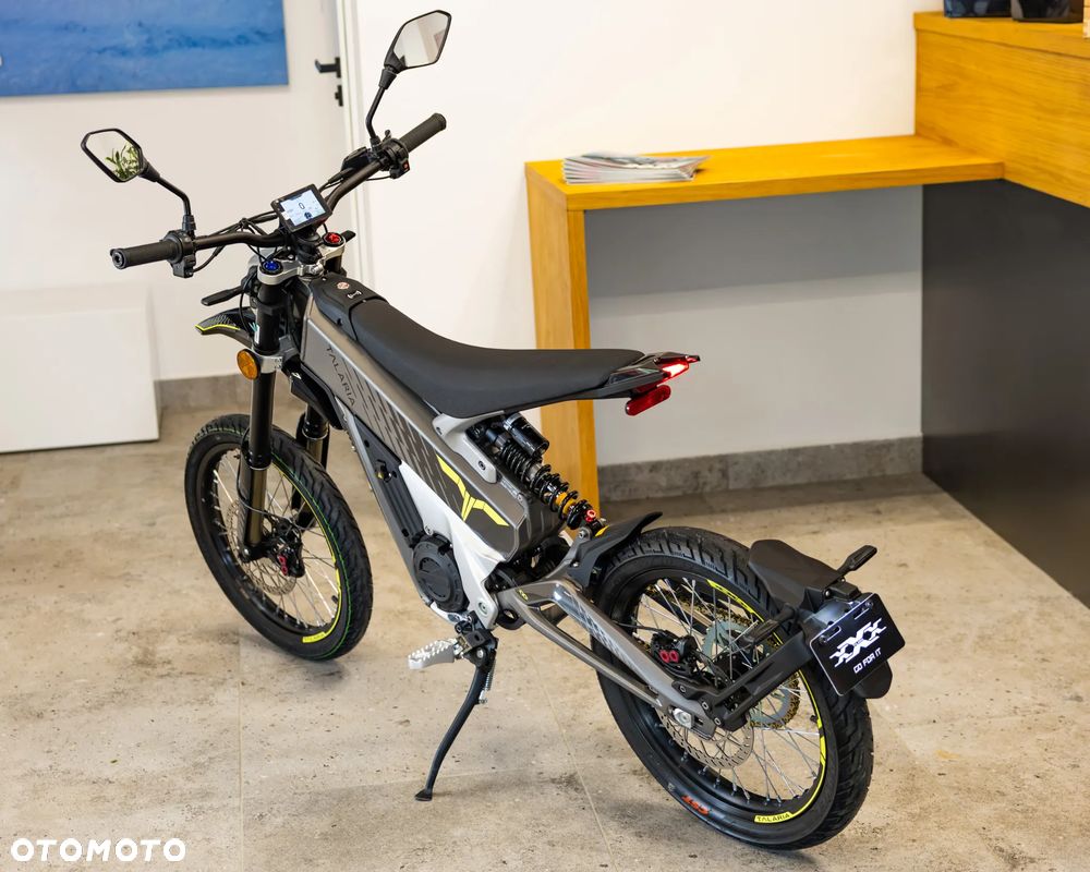 Talaria XXX - 33