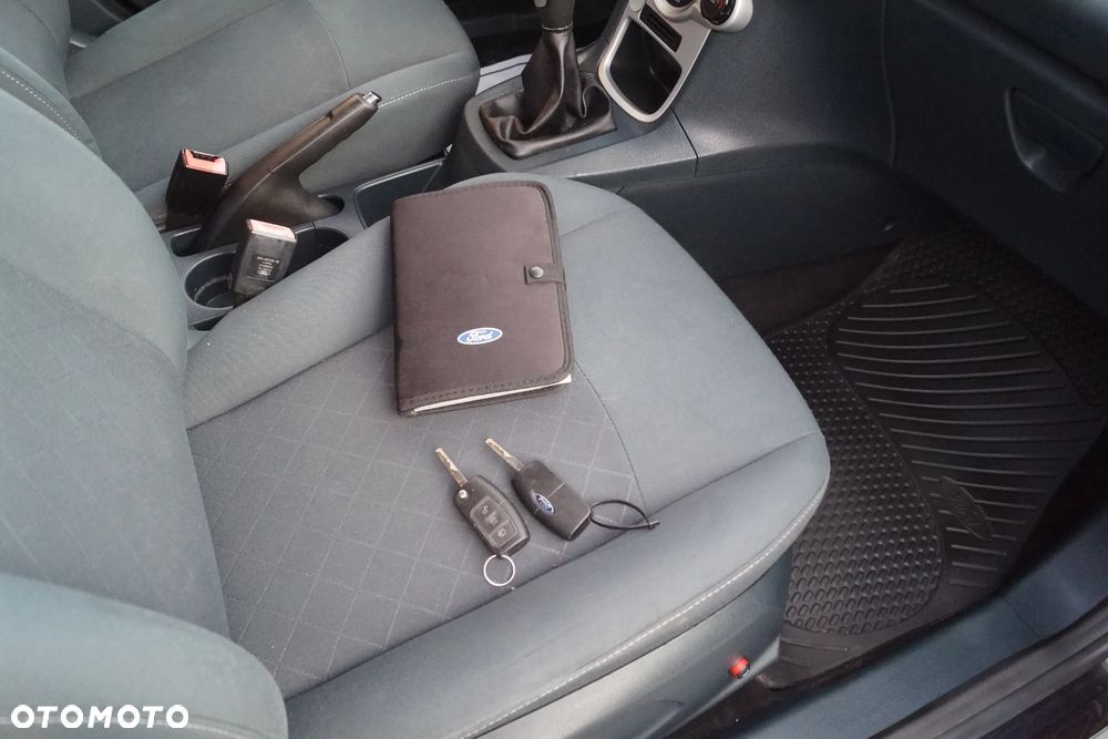 Ford Fiesta 1.25 Ghia EU5 - 31