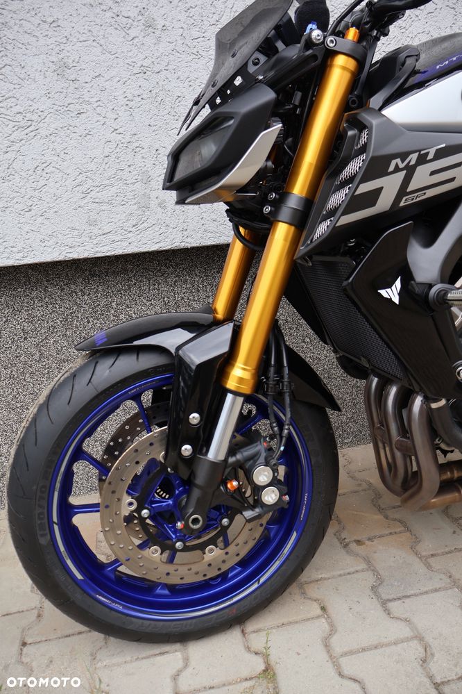 Yamaha MT - 12