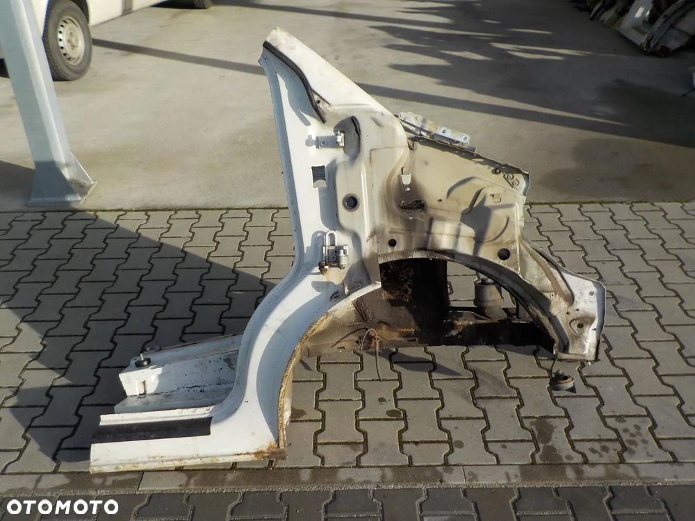 VW T5 T6 ĆWIARTKA PRAWA PRZÓD PODŁUŻNICA POSZYCIE - 1