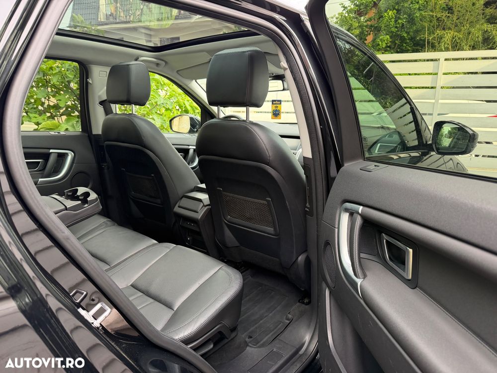 Land Rover Discovery Sport - 13