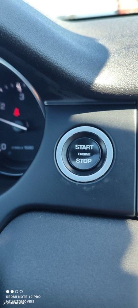 Land Rover Discovery Sport 2.0 eD4 HSE Luxury - 32