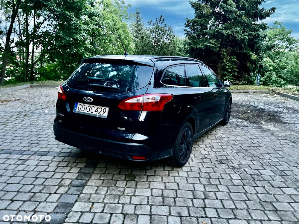 Ford Focus 1.0 EcoBoost Titanium - 4