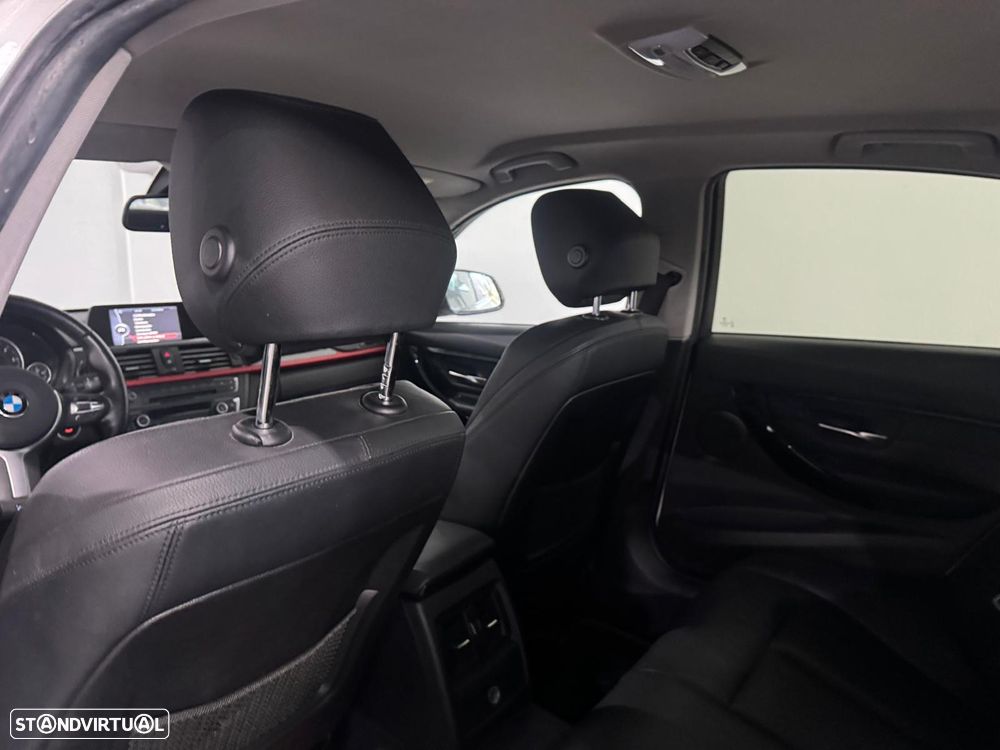 BMW 320 d Auto Pack M - 11