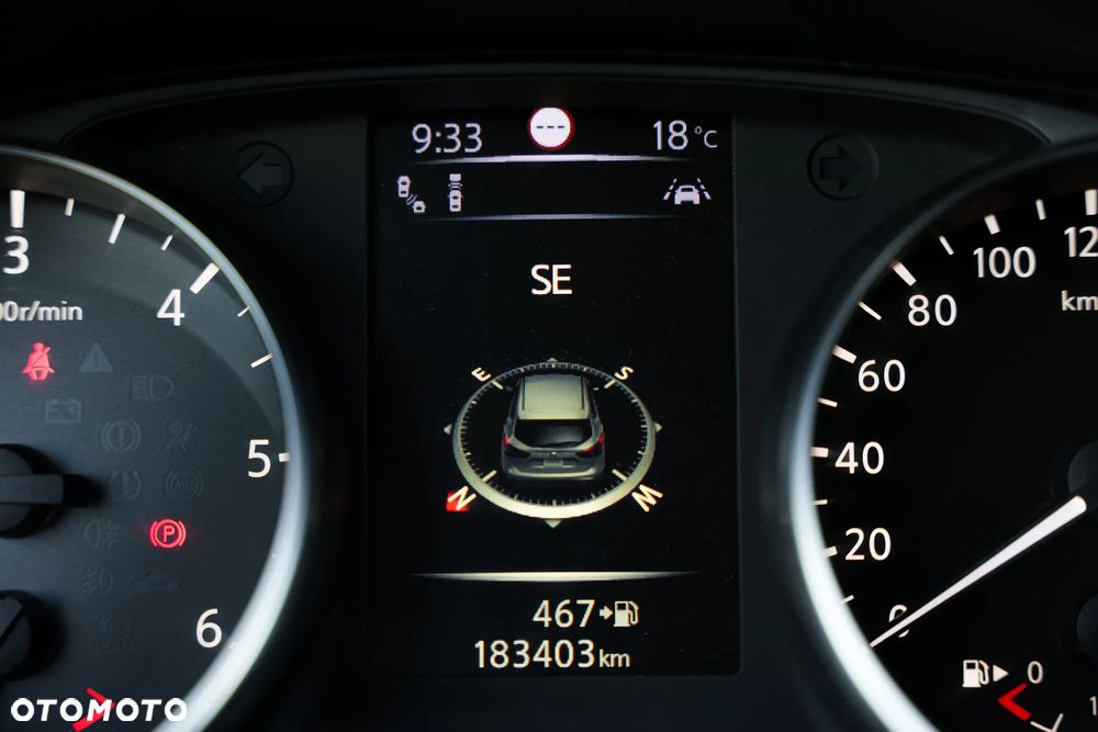 Nissan Qashqai 1.6 DCi Tekna+ - 24