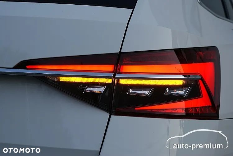 Skoda Superb 2.0 TDI SCR Style DSG - 31