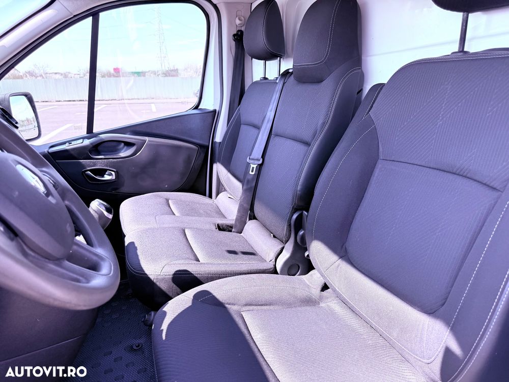 Renault Trafic 2.0 Blue dCi 120 Furgon Cabina Dubla L2H1 Authentique - 21