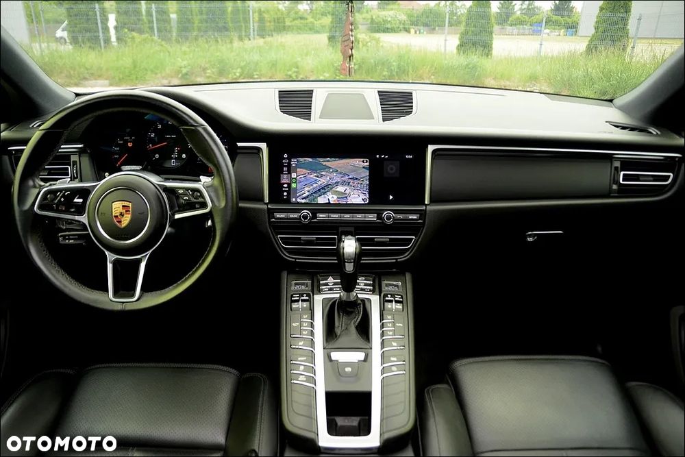 Porsche Macan Standard - 23