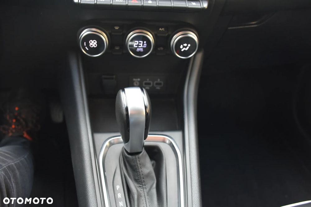 Renault Captur 1.3 TCe Intens EDC - 21