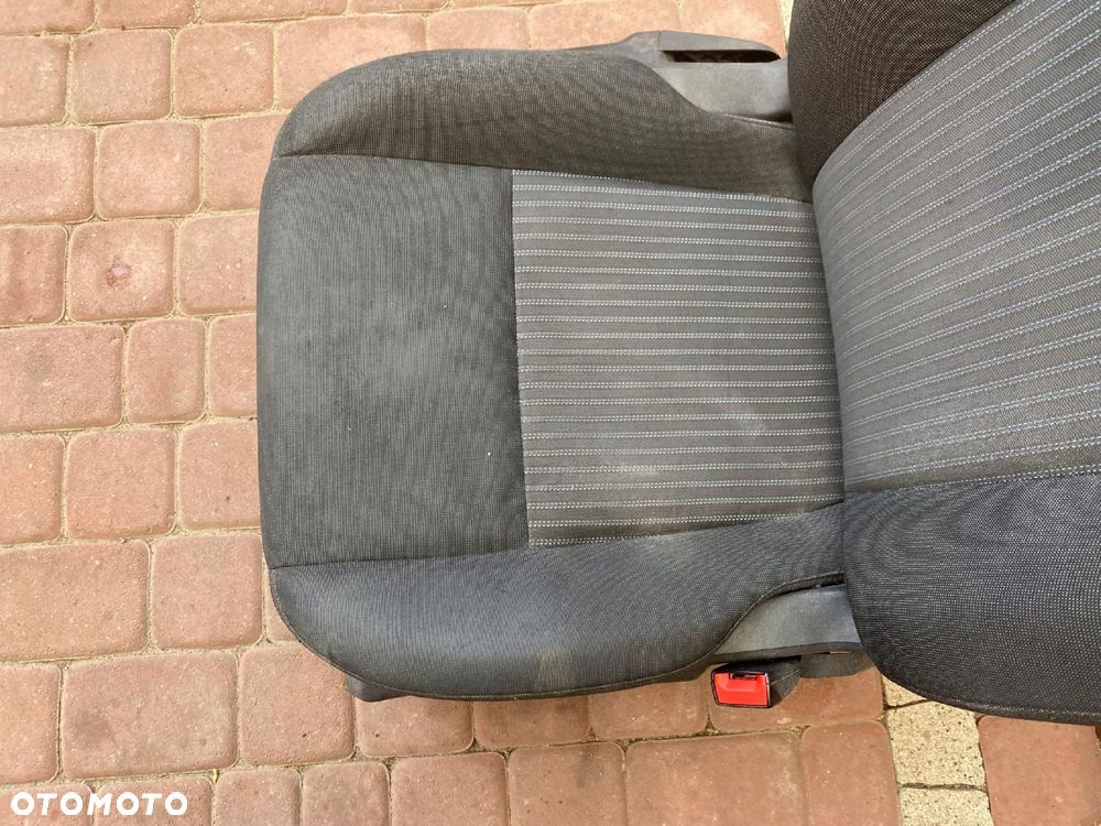 PRAWY FOTEL PASAŻERA - FORD TRANSIT CUSTOM 2016 - 1ka - 10