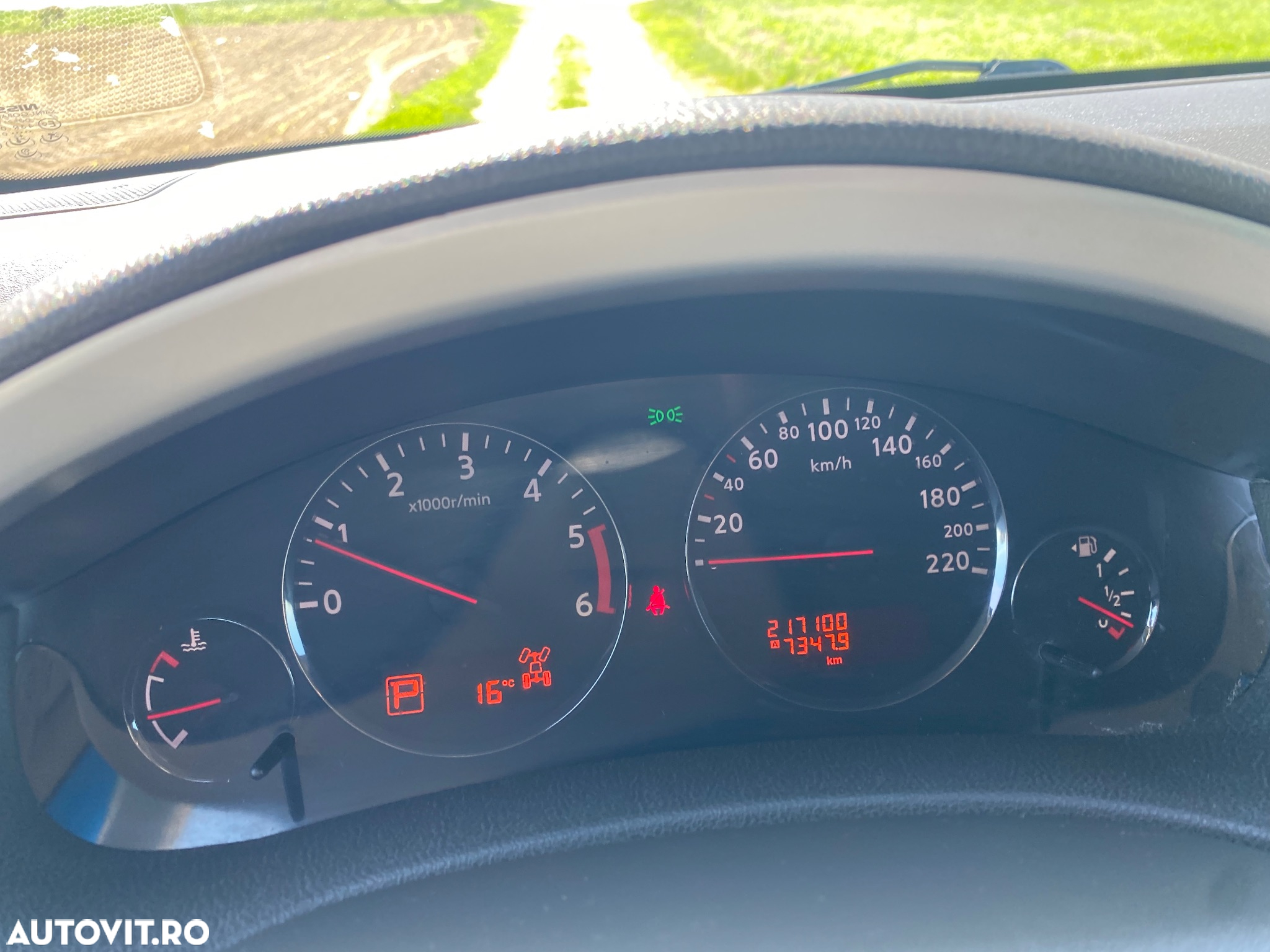 Nissan Pathfinder 2.5 dCi DPF All Mode 4X4 LE Aut. - 26