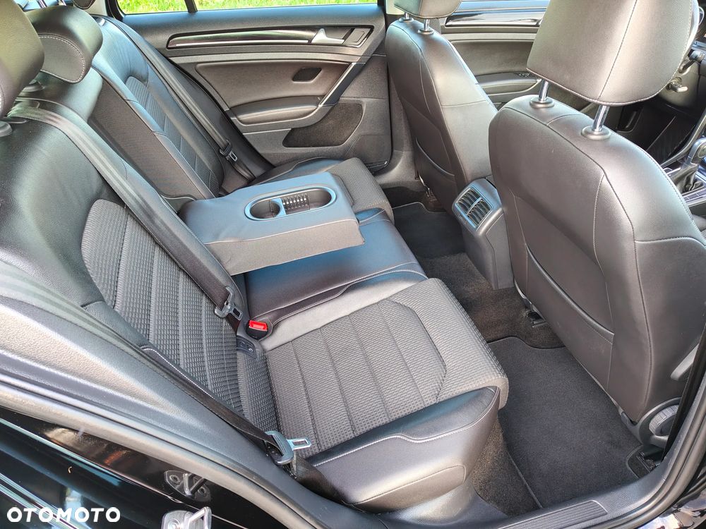 Volkswagen Golf 1.4 TSI BMT Highline DSG - 39