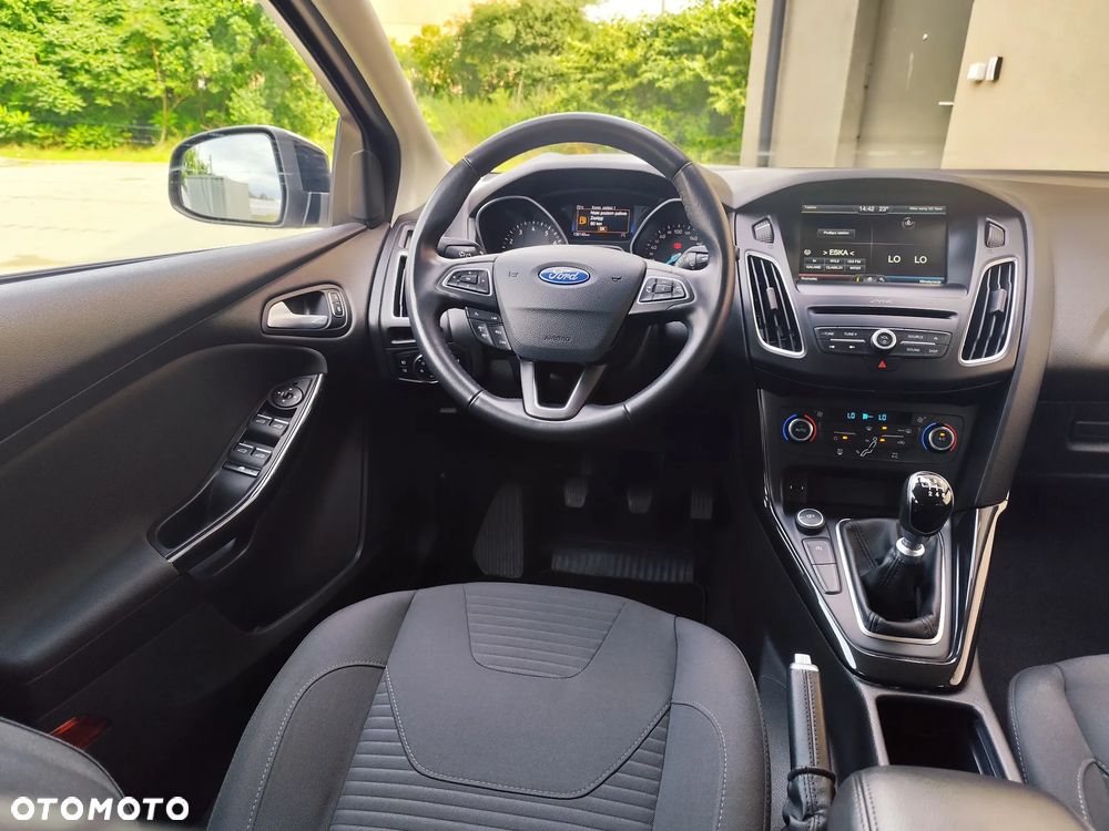 Ford Focus 1.0 EcoBoost Gold X (Edition) - 17