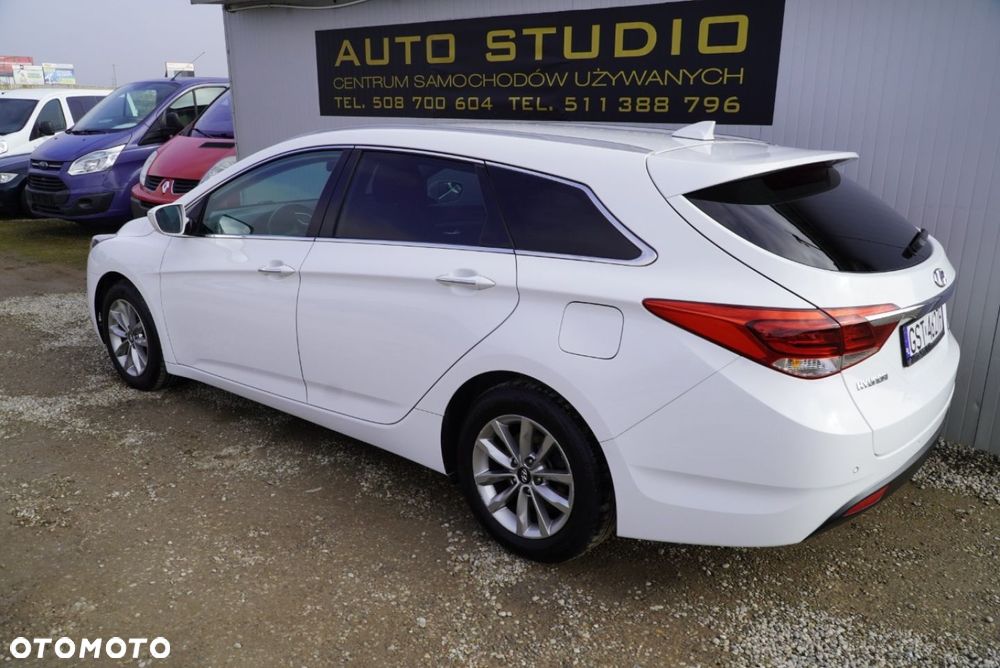 Hyundai i40 1.7 CRDi Comfort + - 4
