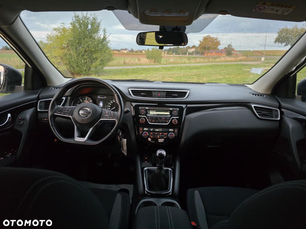 Nissan Qashqai 1.6 dCi N-Connecta - 12