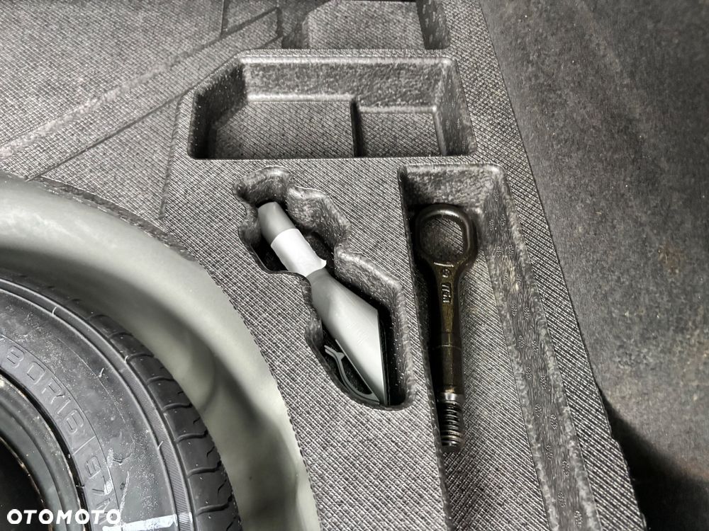 Ford Mondeo 2.0 TDCi Start-Stopp Business Edition - 27