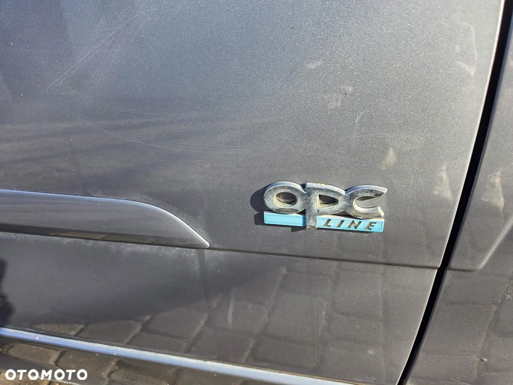 Opel Astra 2.0 T Sport - 8