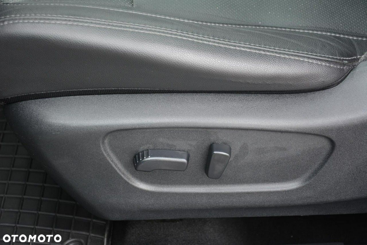 Nissan Qashqai 1.6 DCi 4x4 Tekna+ - 22