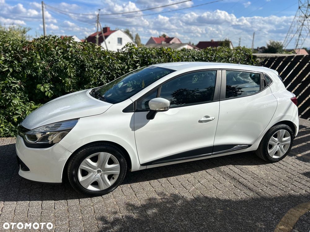 Renault Clio 1.2 16V Intens - 8