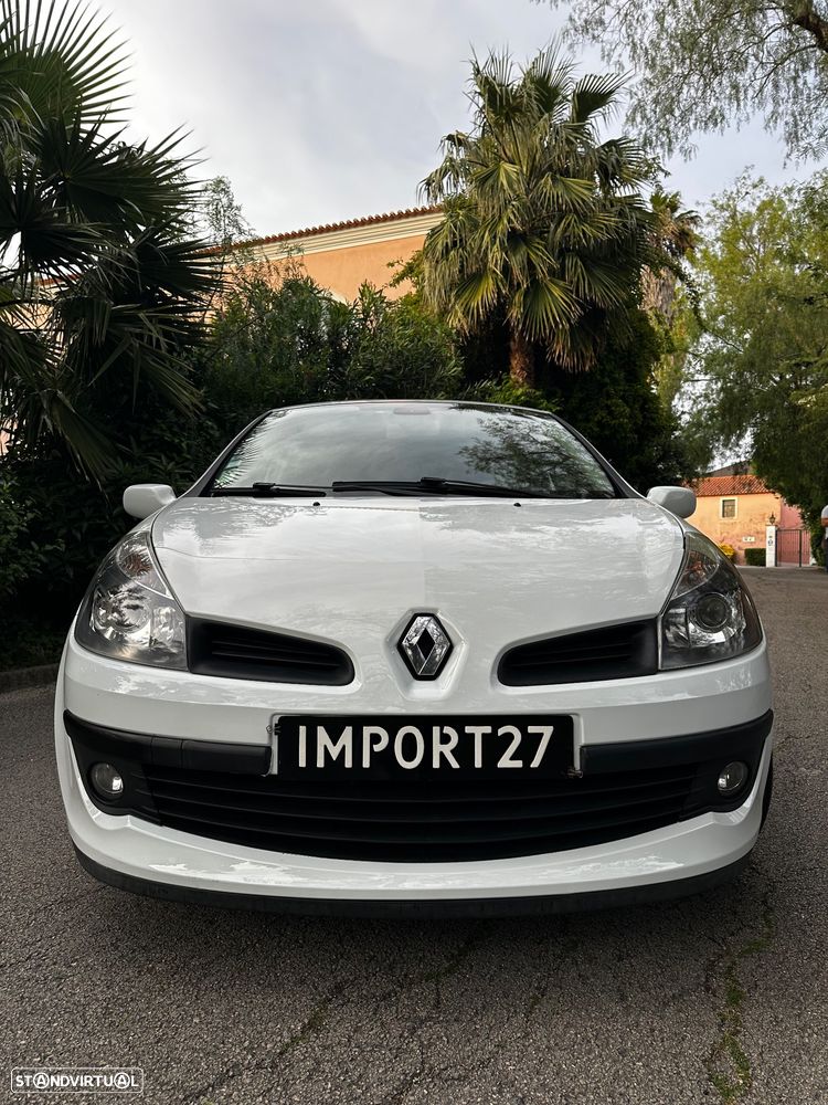 Renault Clio 1.5 dCi Confort - 8