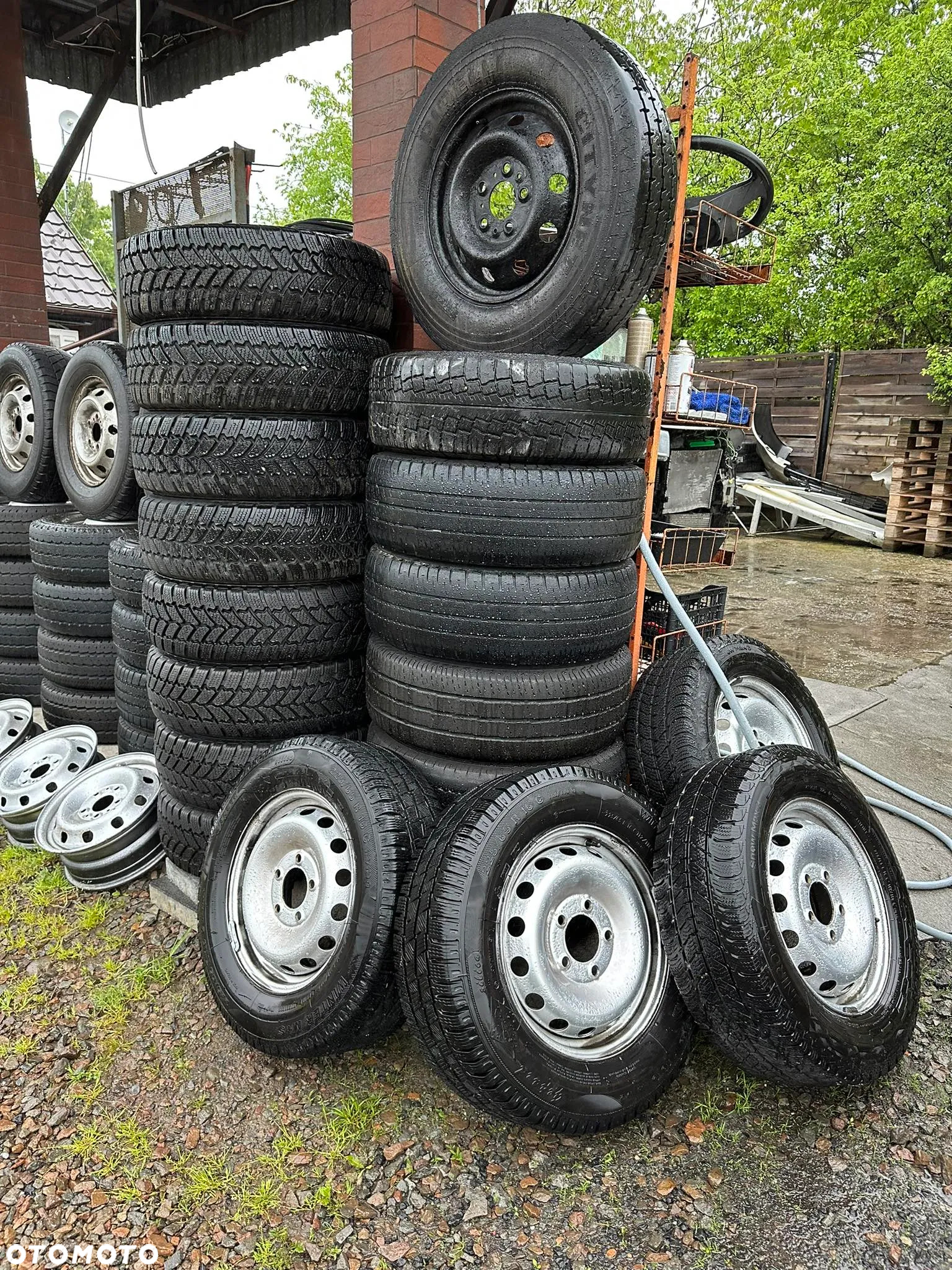 225/65/16C 235/65/16C Koła zapasowe Rezerwowe Iveco Daily 16 6 śrub 6x125 Okazja ! - 24