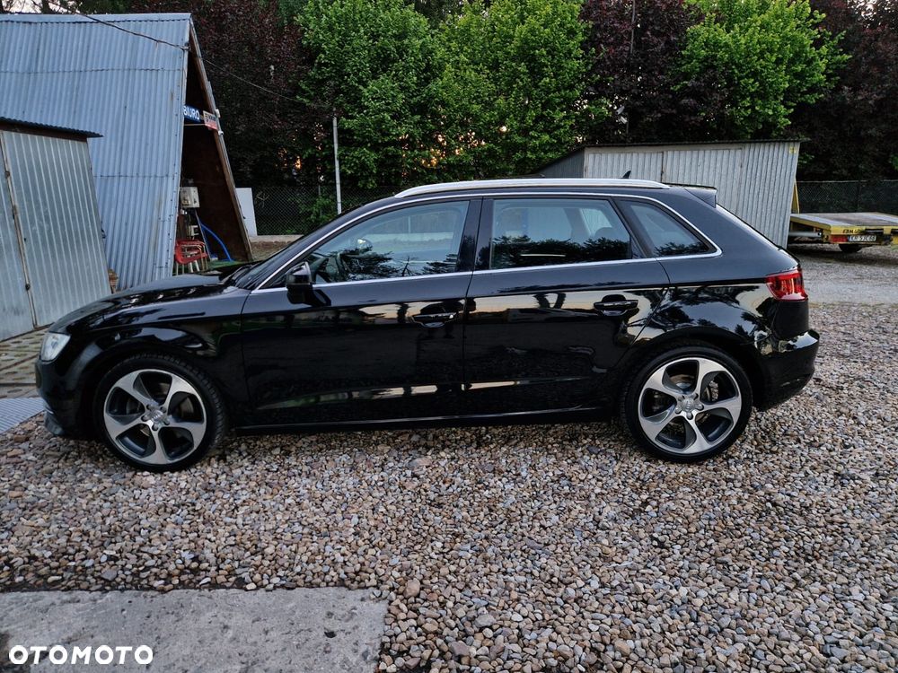 Audi A3 Sportback - 3